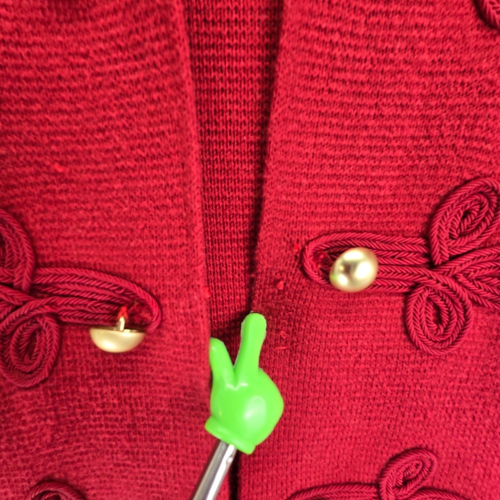 Chicos Red Knit Cardigan Jacket Gold Button‎ Embellished Sz 1 - Picture 3 of 16
